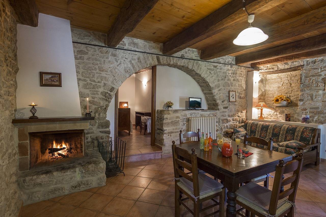 Comprehensive Chimney and Fireplace Services in Santa Fe Springs, CA Expert Chimney and Fireplace Services in Santa Fe Springs, California